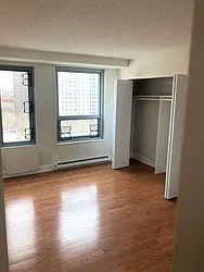Rented by Metropolis Real Estate of Manhattan