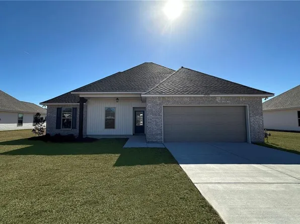 20500 Cornerstone Rd, Hammond, LA 70401