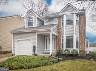 14 Christopher Mills Dr, Mount Laurel, NJ