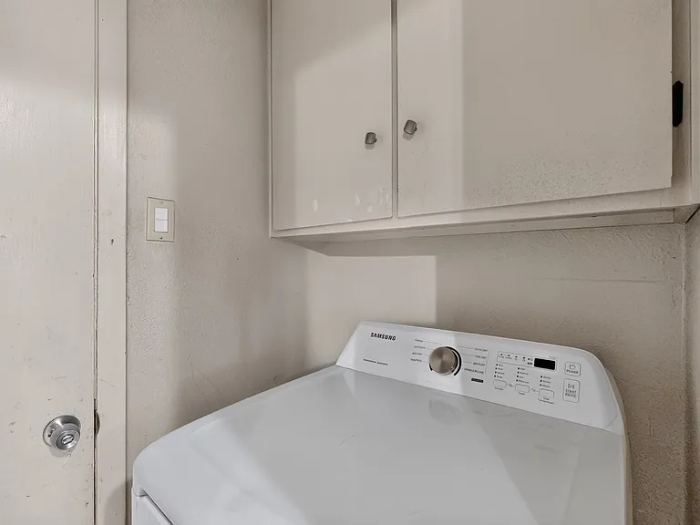 1514 Douglas Dr — Photo 39