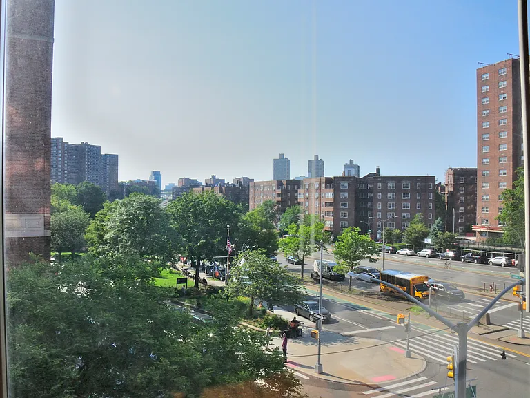 10740 Queens Blvd #4E — Photo 3