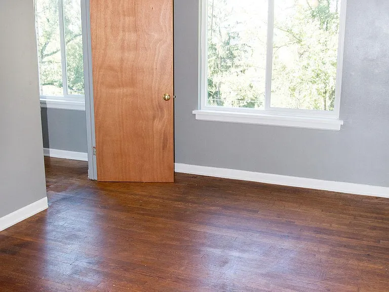 1223 Greenbrier Rd #1 — Photo 40