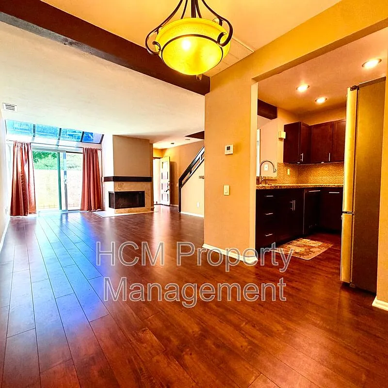 1 bed, 1.5 bath, 938 sqft, $2,850 — Photo 3