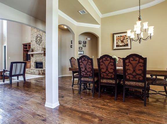3rd image of 3371 Leatherwood Dr