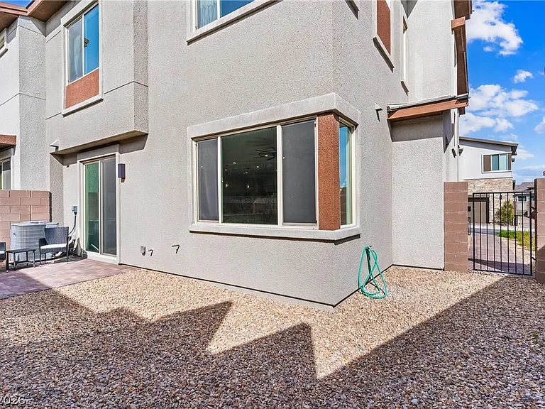 633 Infinity Ridge St — Photo 24