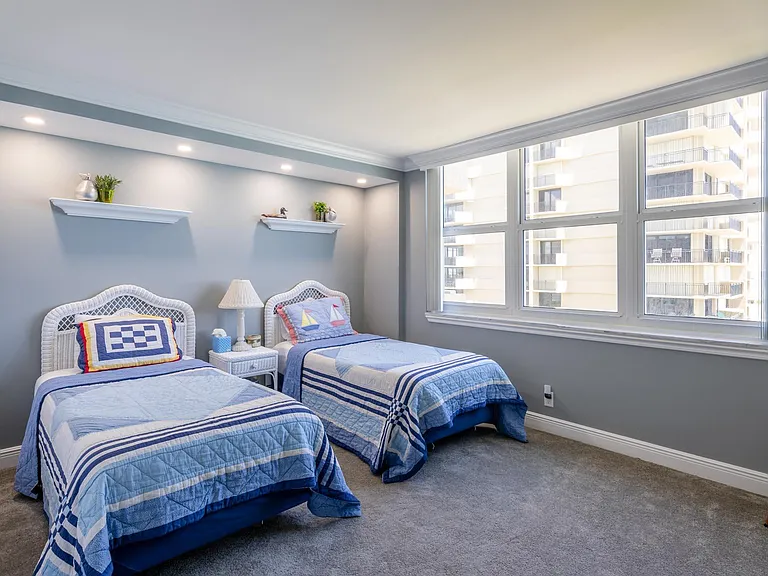 5440 N Ocean Dr #804 — Photo 20
