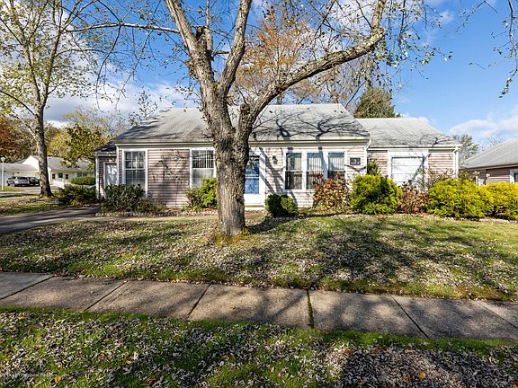 3rd image of 3 Thyme Dr #1000