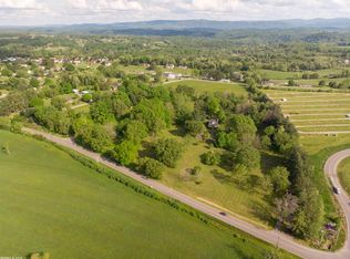 4682 Newbern Rd, Pulaski, VA 24301