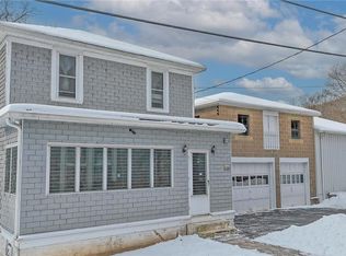 10 Hillside Dr, Barnesville, PA 18214