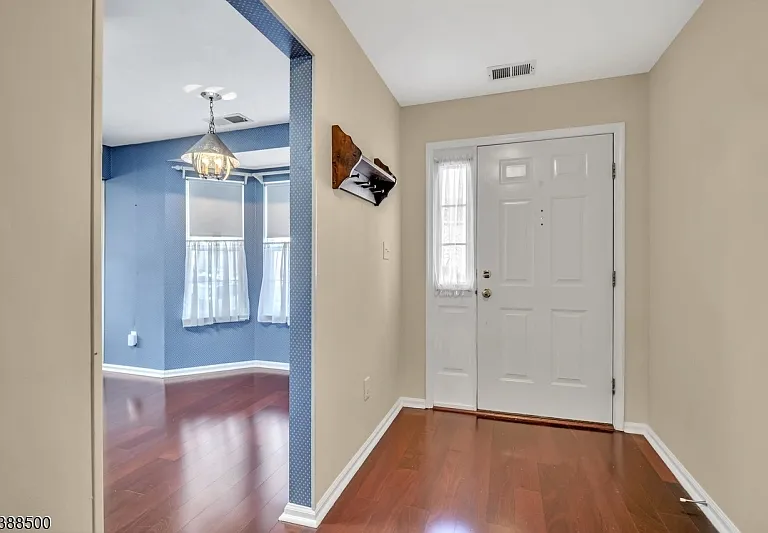 122 Williamson Ct — Photo 3