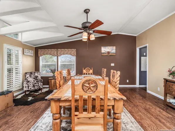 211 SARAH, Canyon Lake, TX 78133