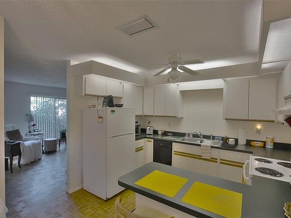 5th image of 3535 Bahia Vista St