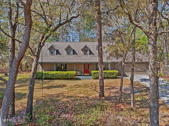 2nd image of 2768 S PERIWINKLE Avenue