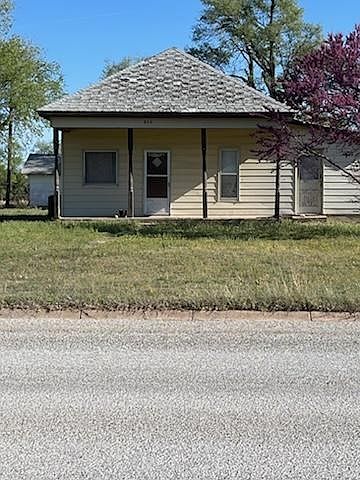 800 E Main St, Coldwater, KS 67029 | Zillow