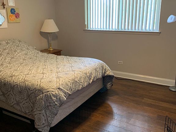 5th image of 7422 Brookdale Dr APT 211