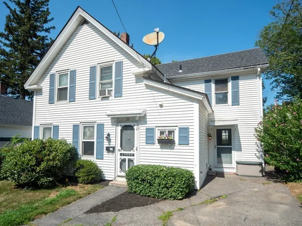 20 Oak Ct, Clinton, MA 01510