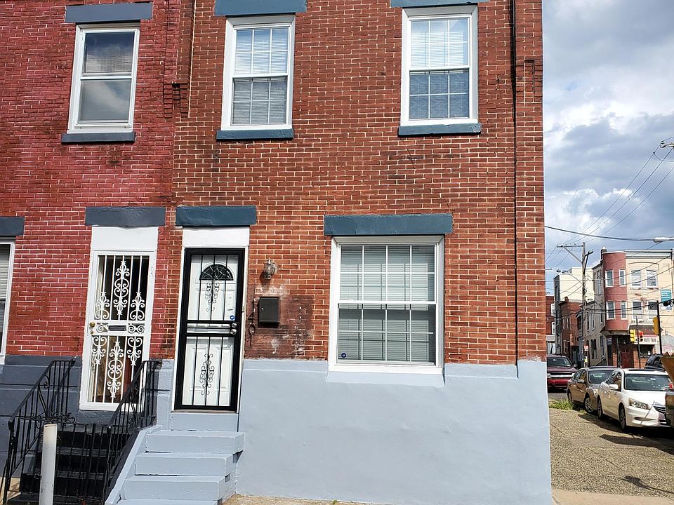 1st image of 1401 N Hollywood St