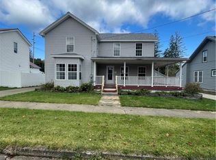 45 W Congress St, Corry, PA 16407