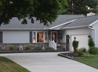 1240 Canteberry Ln, Mansfield, OH 44906