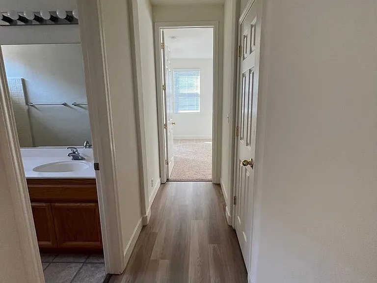 8321 Lewis Ave — Photo 18