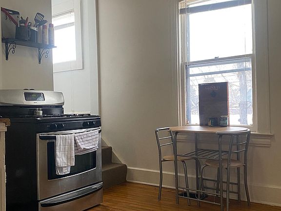 Kitchen to be renovated with new cabinets & quartz countertops