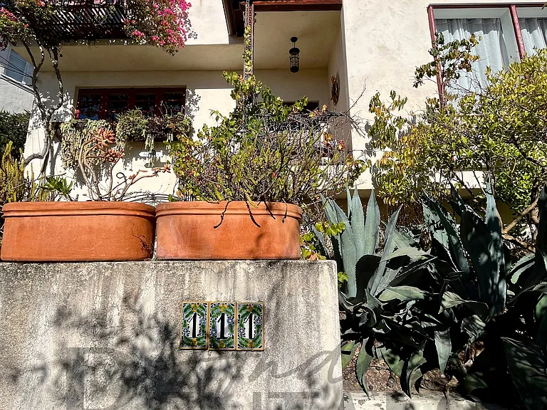 111 El Camino Real — Photo 4