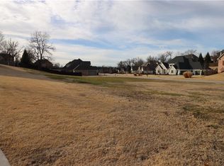 4054 Legacy Dr, Springdale, AR 72762