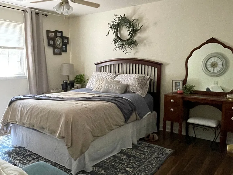 3930 Azalea Driveunit S — Photo 9