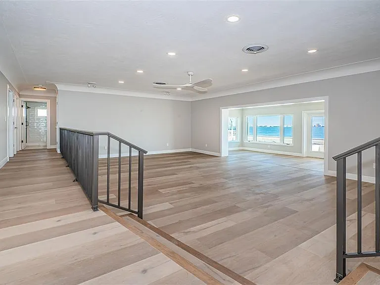 510 55th Ave — Photo 20