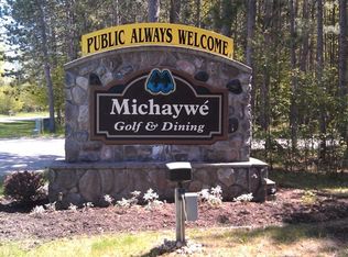 Kingfisher Ct, Gaylord, MI 49735