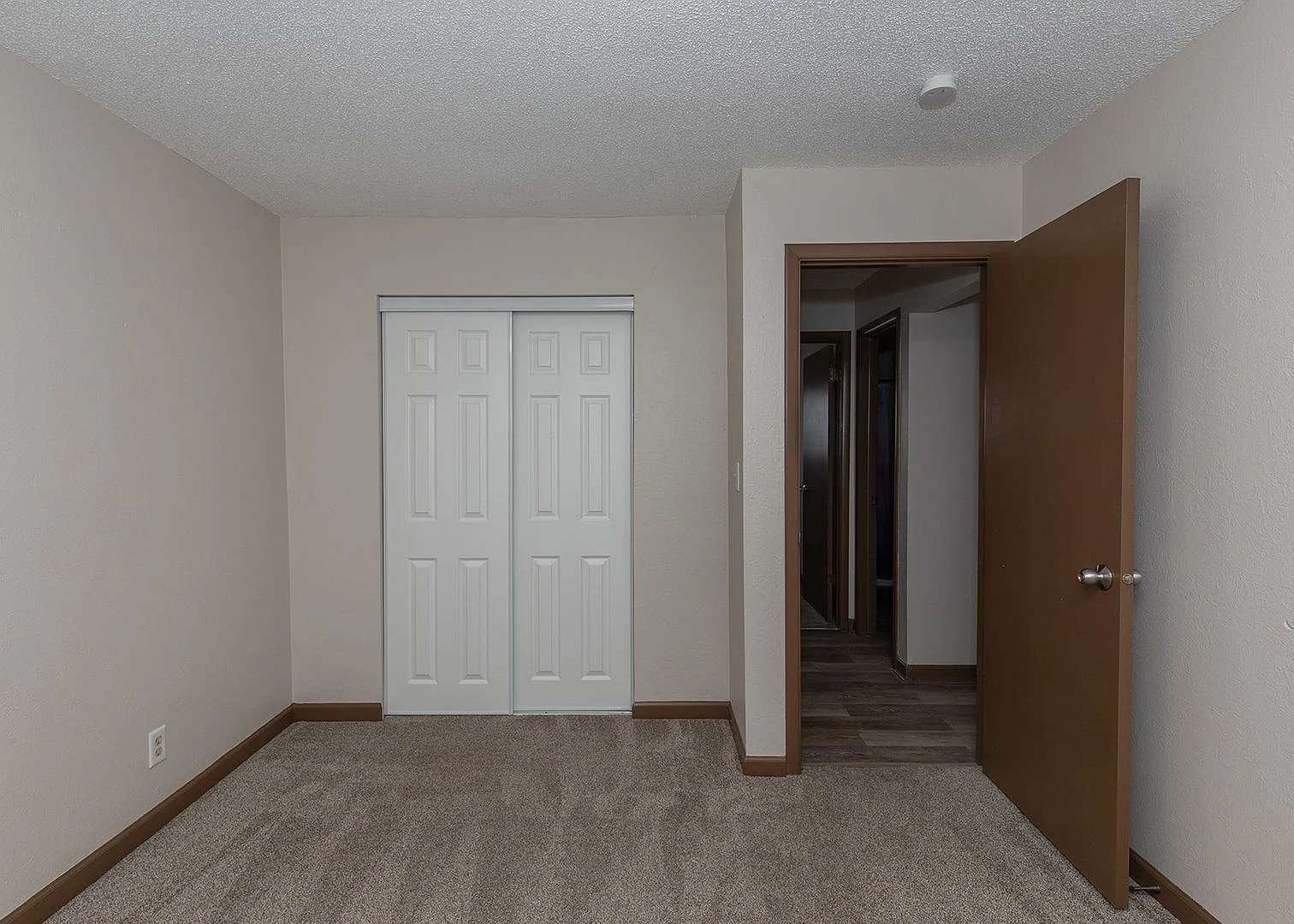 Sycamore Street Apartments — Photo 1