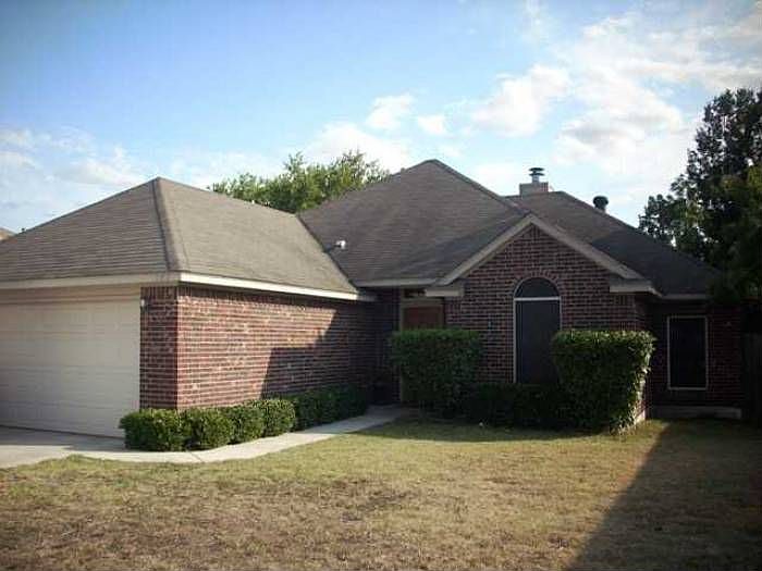 1st image of 1108 Cimarron Ct
