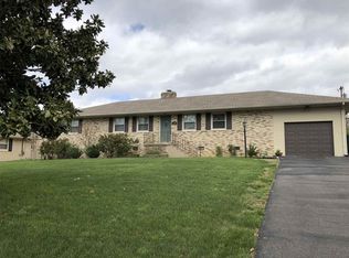 260 Old Orchard Rd, Paducah, KY 42001