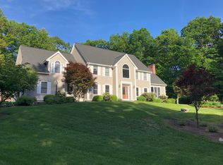 71 Federation Rd, Bedford, NH 03110