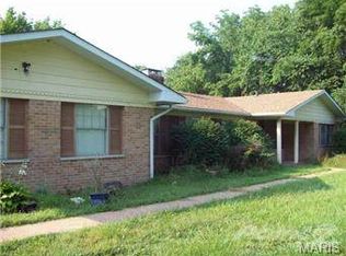 300 Highway M, Villa Ridge, MO 63089