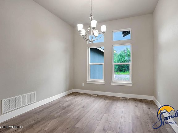 4th image of 1513 E Hidden Ranch Loop