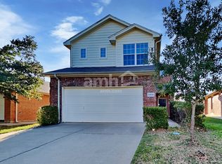 11932 Brown Fox Dr, Fort Worth, TX 76244