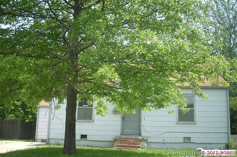1st image of 453 S 71st East Ave