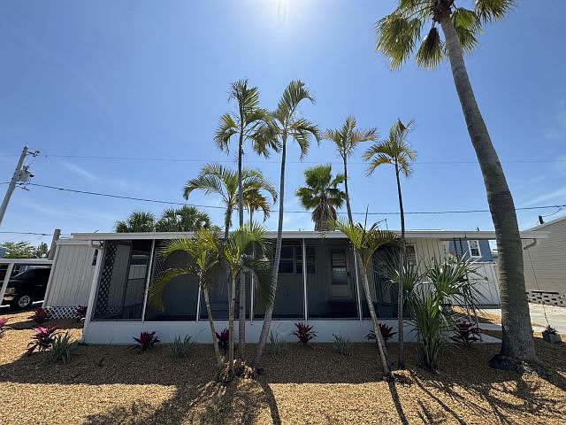 1st image of 1375 Pasadena Ave S Lot 506