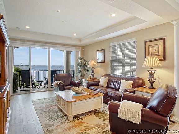5th image of 3736 NE Indian River Dr