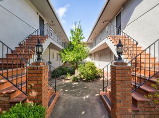 1304 Holly St, San Carlos, CA 94070