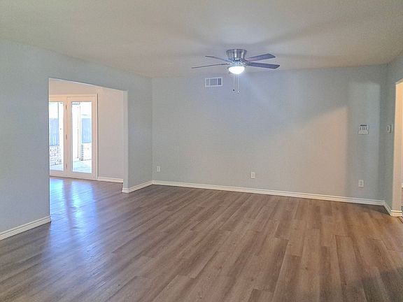 3rd image of 54161 Bryant St