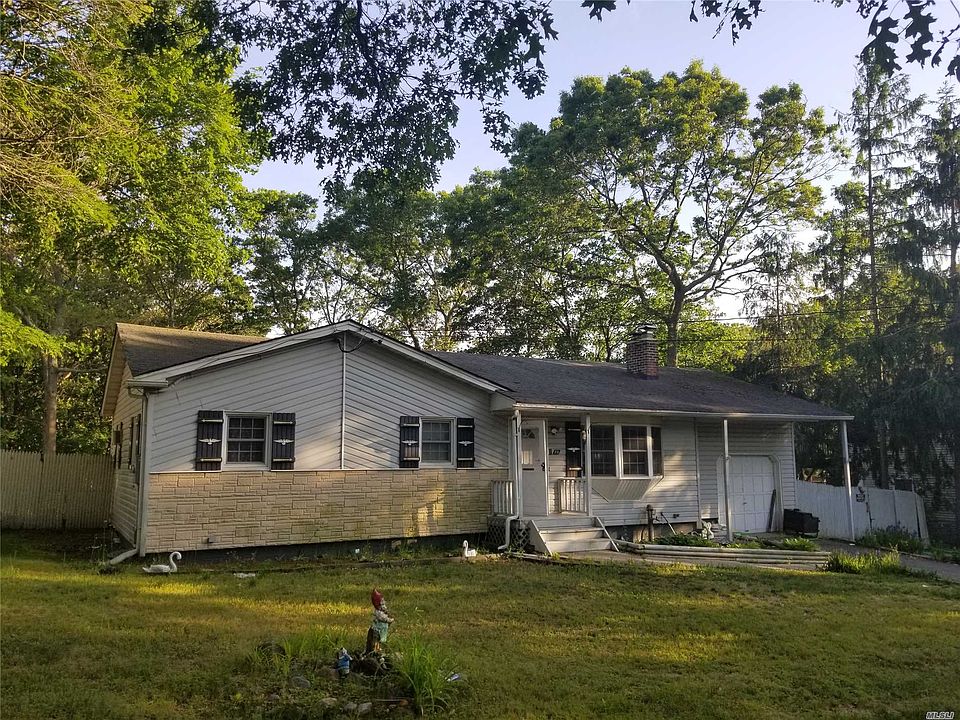 1st image of 10 Robinson Ave