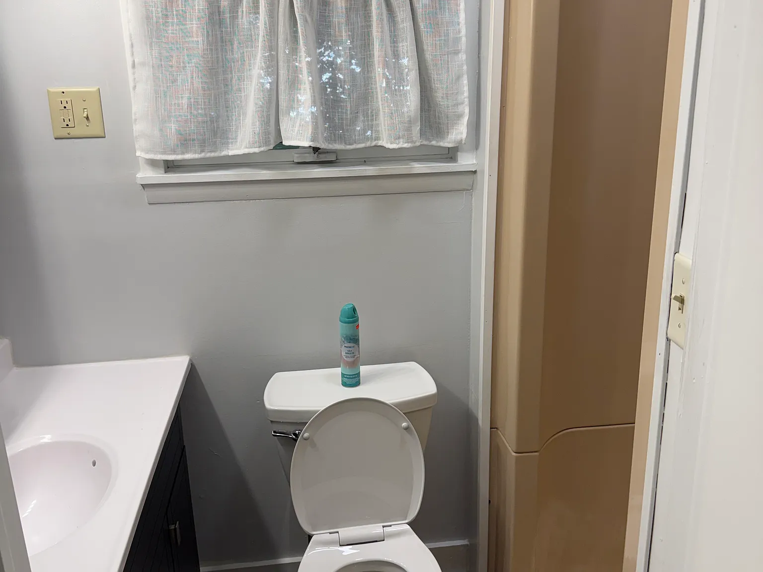 4 bed, 1000 sqft, $800 — Photo 3