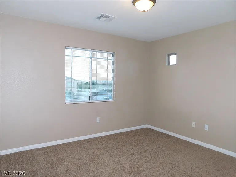 5275 Railroad River Ave — Photo 34