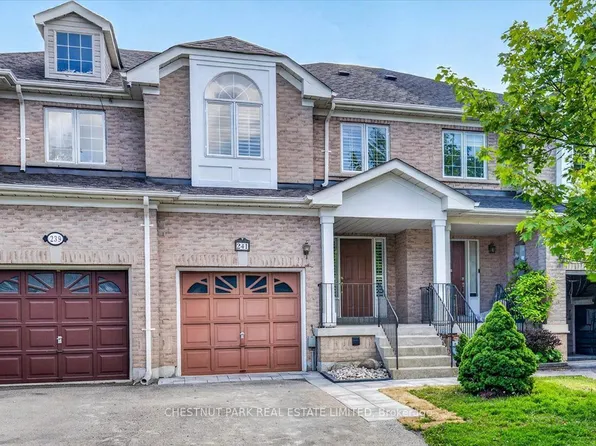 241 Banbrooke Cres, Newmarket, ON L3X 2W5