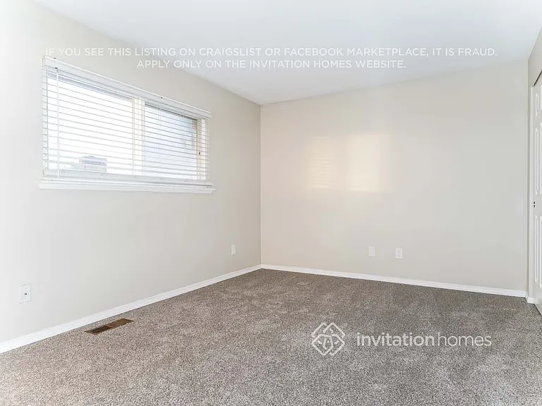 1216 S 236th Pl — Photo 14