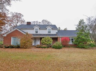 140 Crestview Rd, Russell, KY 41169