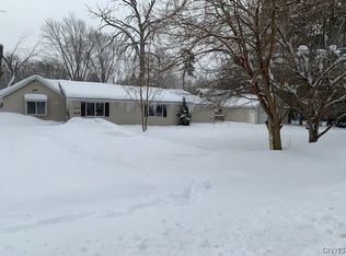 445 Cleveland Ave, Oneida, NY 13421