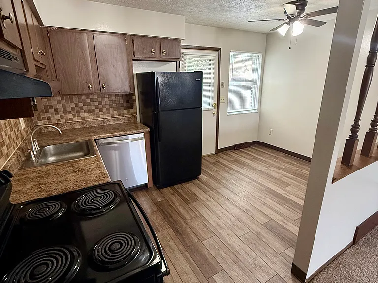 4048-4080 Colonial Pl #4068 — Photo 3